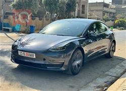 تێسلا مۆدێل 3